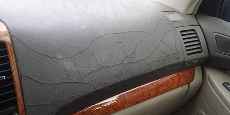 Tại Sao Nên Mua Thảm Taplo Chống Nóng Cho Xế Yêu ?