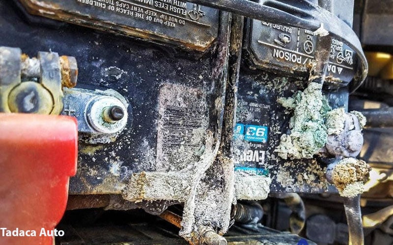 Cách Khử Sunfat Bình Ắc Quy Tại Nhà Ai Cũng Làm Được